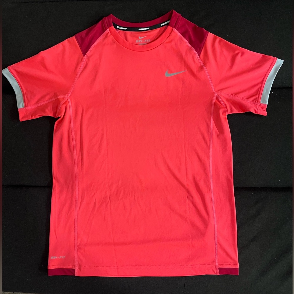 Nike Girls Running Dri-Fit Shirt (L)